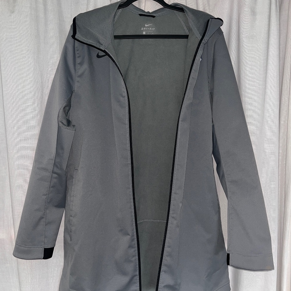 Nike UConn Men's Protect Shield Repel Grey Basketball Jacket